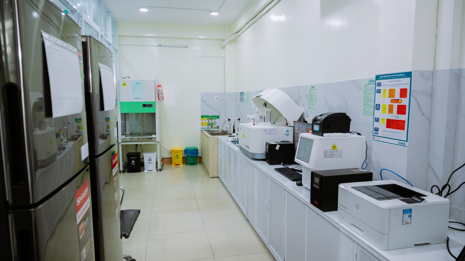 Phòng xét nghiệm